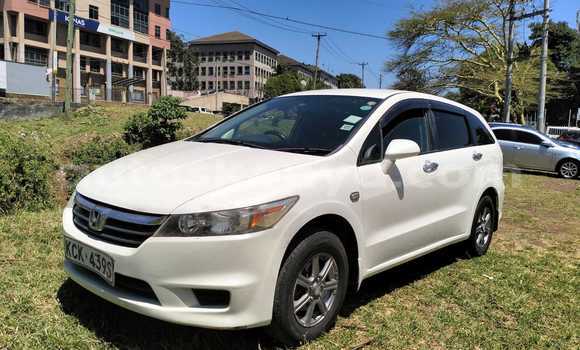 Buy Used Honda Stream White Car in Nairobi in Nairobi