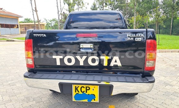 Buy Used Toyota Hilux Black Car in Nairobi in Nairobi Buy Used Toyota Hilux Black Car in Nairobi in Nairobi