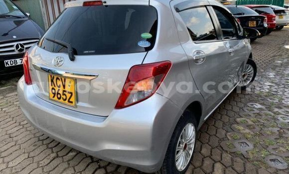 Nunua Ilio tumika Toyota Vitz Fedha Gari ndani ya Machakos nchini Nairobi Nunua Ilio tumika Toyota Vitz Fedha Gari ndani ya Machakos nchini Nairobi
