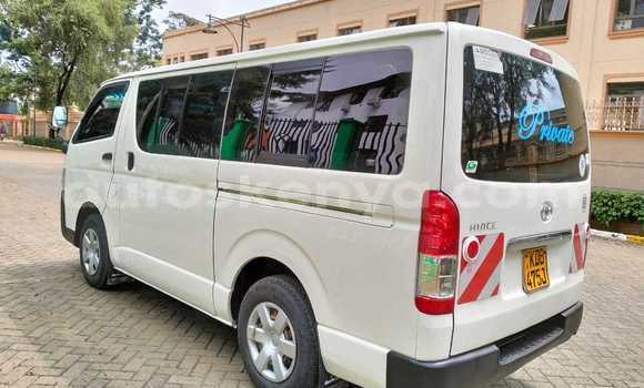 Buy Used Toyota Hiace White Car in Machakos in Nairobi Buy Used Toyota Hiace White Car in Machakos in Nairobi