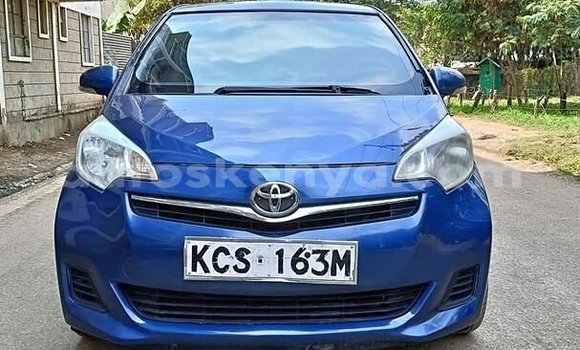 Oofamaa Toyota Ractis Blue Makiinaa iti Machakos keessatti Nairobi keessatti