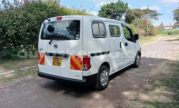 Buy Used Nissan NV200 White Car in Machakos in Nairobi Buy Used Nissan NV200 White Car in Machakos in Nairobi