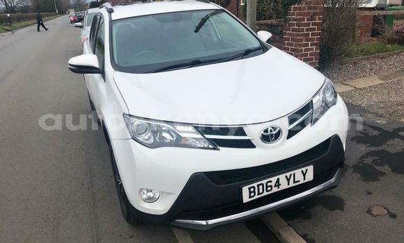 Buy Used Toyota RAV4 White Car in Nairobi in Nairobi Buy Used Toyota RAV4 White Car in Nairobi in Nairobi
