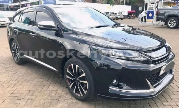 Oofamaa Toyota Harrier Black Makiinaa iti Changamwe keessatti Coast keessatti Oofamaa Toyota Harrier Black Makiinaa iti Changamwe keessatti Coast keessatti