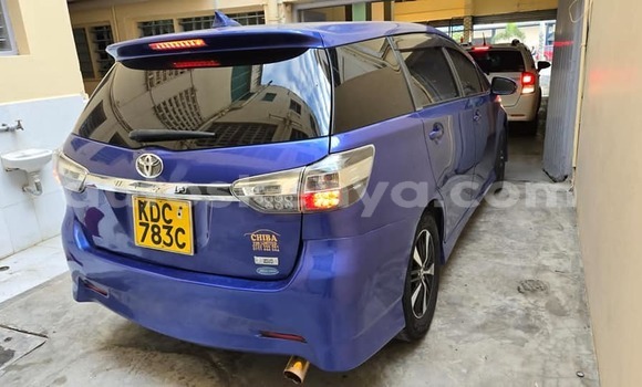 Nunua Ilio tumika Toyota Wish Bluu Gari ndani ya Machakos nchini Nairobi Nunua Ilio tumika Toyota Wish Bluu Gari ndani ya Machakos nchini Nairobi