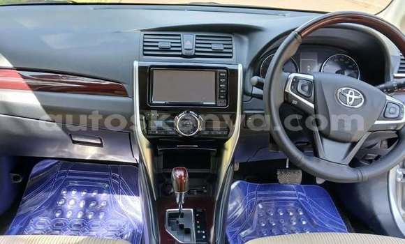 Nunua Ilio tumika Toyota Premio Fedha Gari ndani ya Machakos nchini Nairobi Nunua Ilio tumika Toyota Premio Fedha Gari ndani ya Machakos nchini Nairobi