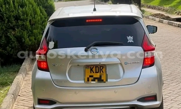 Oofamaa Nissan Note Other Makiinaa iti Bute keessatti Northeast Kenya keessatti Oofamaa Nissan Note Other Makiinaa iti Bute keessatti Northeast Kenya keessatti