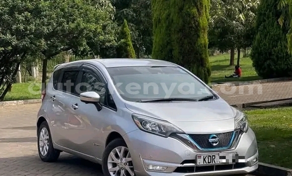 Oofamaa Nissan Note Other Makiinaa iti Bute keessatti Northeast Kenya keessatti Oofamaa Nissan Note Other Makiinaa iti Bute keessatti Northeast Kenya keessatti