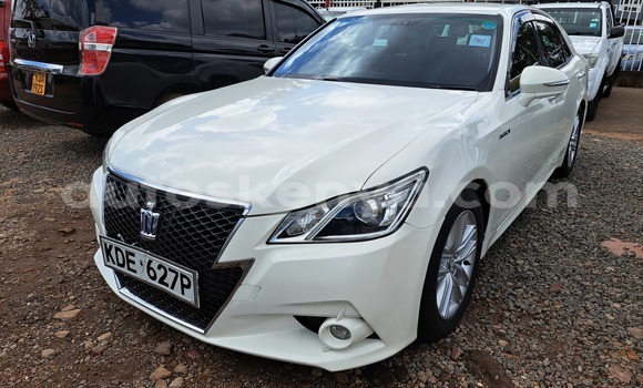 Buy Used Toyota Crown White Car in Nairobi in Nairobi Buy Used Toyota Crown White Car in Nairobi in Nairobi