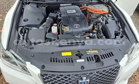 Buy Used Toyota Crown White Car in Nairobi in Nairobi Buy Used Toyota Crown White Car in Nairobi in Nairobi