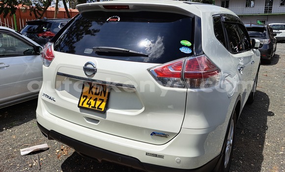 Oofamaa Nissan X–Trail White Makiinaa iti Nairobi keessatti Nairobi keessatti Oofamaa Nissan X–Trail White Makiinaa iti Nairobi keessatti Nairobi keessatti