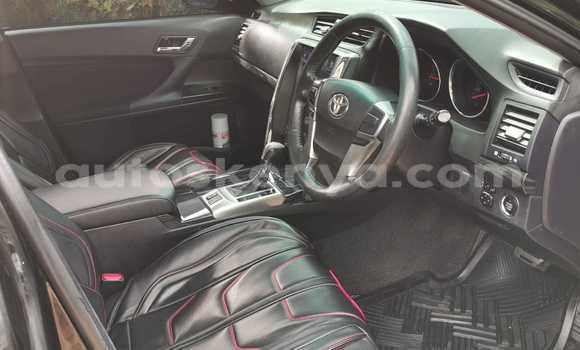 Oofamaa Toyota Mark X Black Makiinaa iti Nairobi keessatti Nairobi keessatti Oofamaa Toyota Mark X Black Makiinaa iti Nairobi keessatti Nairobi keessatti