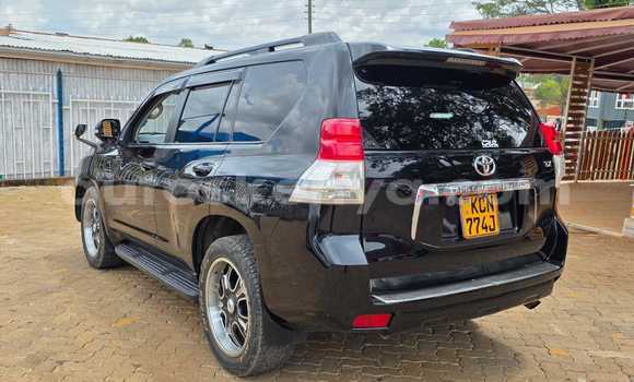 Nunua Ilio tumika Toyota Prado Nyeusi Gari ndani ya Nairobi nchini Nairobi
