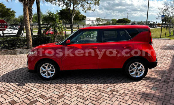 Buy Used Kia Soul Red Car in Nairobi in Nairobi