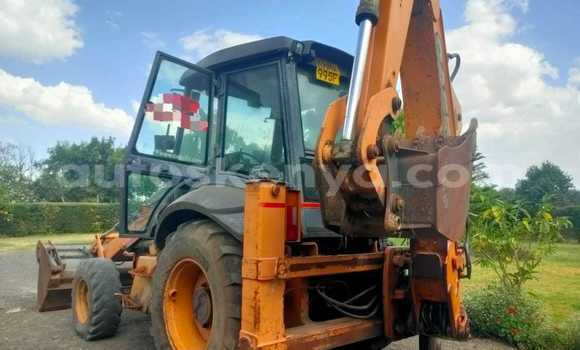 Nunua Ilio tumika Caterpillar 120 Nyingine Lori ndani ya Nakuru nchini Bonde la Ufafanuzi Nunua Ilio tumika Caterpillar 120 Nyingine Lori ndani ya Nakuru nchini Bonde la Ufafanuzi