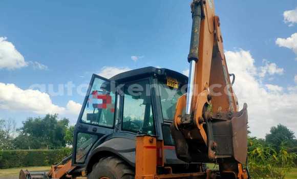 Nunua Ilio tumika Caterpillar 120 Nyingine Lori ndani ya Nakuru nchini Bonde la Ufafanuzi Nunua Ilio tumika Caterpillar 120 Nyingine Lori ndani ya Nakuru nchini Bonde la Ufafanuzi