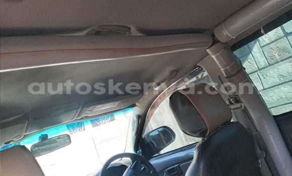 Nunua Ilio tumika Toyota Hillux Nyeupe Lori ndani ya Nakuru nchini Bonde la Ufafanuzi Nunua Ilio tumika Toyota Hillux Nyeupe Lori ndani ya Nakuru nchini Bonde la Ufafanuzi