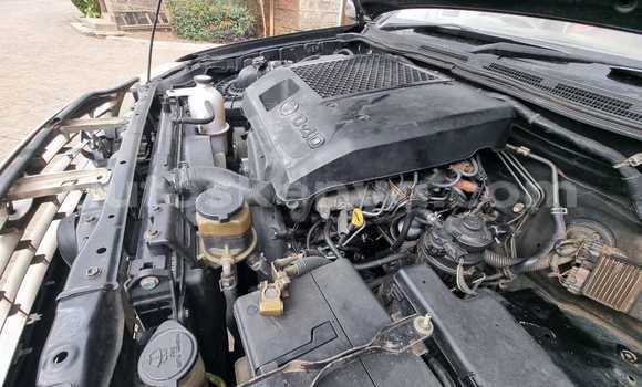 Nunua Ilio tumika Toyota Hillux Nyeusi Lori ndani ya Nakuru nchini Bonde la Ufafanuzi Nunua Ilio tumika Toyota Hillux Nyeusi Lori ndani ya Nakuru nchini Bonde la Ufafanuzi