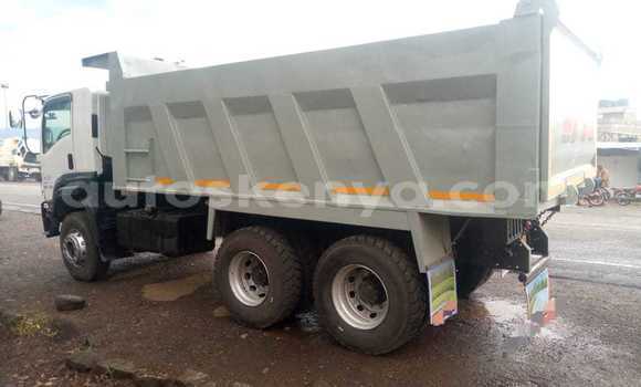 Nunua Ilio tumika Isuzu FTR 850 Nyeupe Lori ndani ya Nakuru nchini Bonde la Ufafanuzi Nunua Ilio tumika Isuzu FTR 850 Nyeupe Lori ndani ya Nakuru nchini Bonde la Ufafanuzi