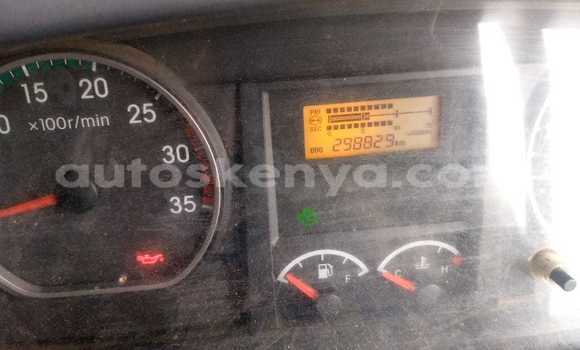 Nunua Ilio tumika Isuzu FTR 850 Nyeupe Lori ndani ya Nakuru nchini Bonde la Ufafanuzi Nunua Ilio tumika Isuzu FTR 850 Nyeupe Lori ndani ya Nakuru nchini Bonde la Ufafanuzi