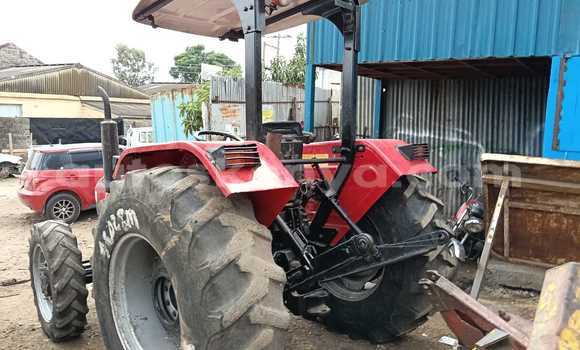 Nunua Ilio tumika Ricomag BW200 Nyekundu Lori ndani ya Nakuru nchini Bonde la Ufafanuzi Nunua Ilio tumika Ricomag BW200 Nyekundu Lori ndani ya Nakuru nchini Bonde la Ufafanuzi