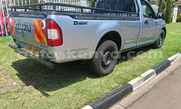 Nunua Ilio tumika Isuzu D–MAX Fedha Gari ndani ya Nairobi nchini Nairobi Nunua Ilio tumika Isuzu D–MAX Fedha Gari ndani ya Nairobi nchini Nairobi