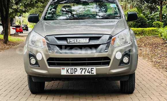 Nunua Ilio tumika Isuzu D–MAX Fedha Gari ndani ya Machakos nchini Nairobi Nunua Ilio tumika Isuzu D–MAX Fedha Gari ndani ya Machakos nchini Nairobi
