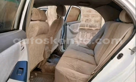 Nunua Ilio tumika Toyota Corolla Nyeupe Gari ndani ya Nairobi nchini Nairobi Nunua Ilio tumika Toyota Corolla Nyeupe Gari ndani ya Nairobi nchini Nairobi