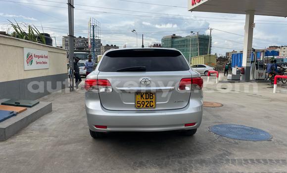 Nunua Ilio tumika Toyota Avensis Fedha Gari ndani ya Nairobi nchini Nairobi Nunua Ilio tumika Toyota Avensis Fedha Gari ndani ya Nairobi nchini Nairobi