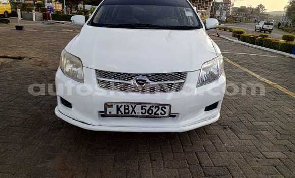 Nunua Ilio tumika Toyota Fielder Nyeupe Gari ndani ya Machakos nchini Mashariki ya Kenya