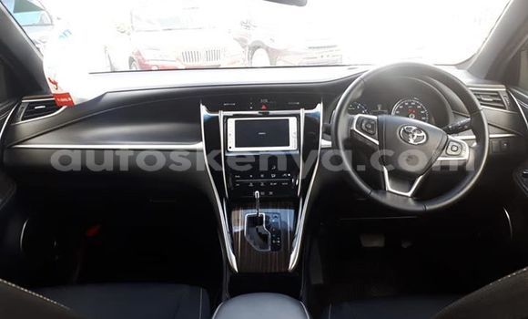 Nunua Ilio tumika Toyota Harrier Fedha Gari ndani ya Mombasa nchini Kenya ya Pwani Nunua Ilio tumika Toyota Harrier Fedha Gari ndani ya Mombasa nchini Kenya ya Pwani
