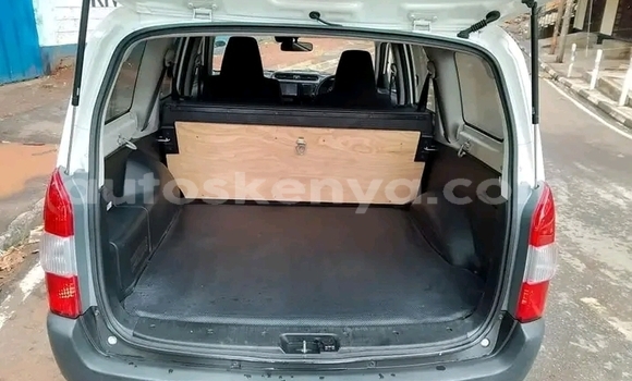 Nunua Ilio tumika Toyota Probox Nyeupe Gari ndani ya Gatanga nchini Nairobi Nunua Ilio tumika Toyota Probox Nyeupe Gari ndani ya Gatanga nchini Nairobi