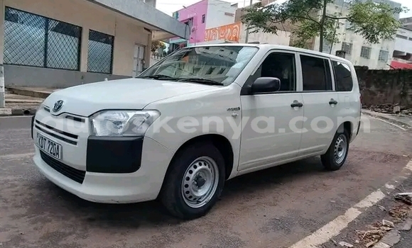 Oofamaa Toyota Probox White Makiinaa iti Gatanga keessatti Nairobi keessatti Oofamaa Toyota Probox White Makiinaa iti Gatanga keessatti Nairobi keessatti