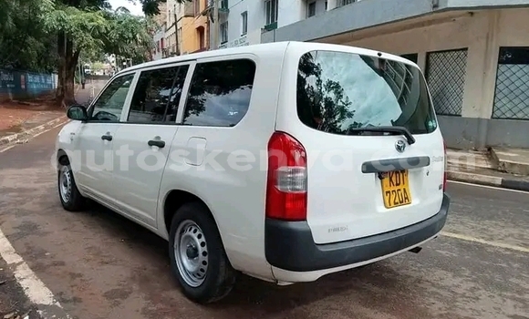 Oofamaa Toyota Probox White Makiinaa iti Gatanga keessatti Nairobi keessatti Oofamaa Toyota Probox White Makiinaa iti Gatanga keessatti Nairobi keessatti