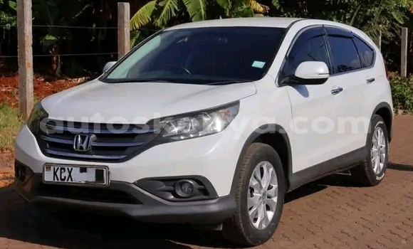 Oofamaa Honda CR–V White Makiinaa iti Kiambu keessatti Central Kenya keessatti Oofamaa Honda CR–V White Makiinaa iti Kiambu keessatti Central Kenya keessatti
