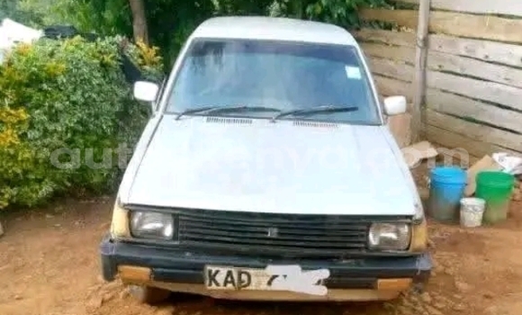 Oofamaa Toyota Corolla Other Makiinaa iti Changamwe keessatti Coast keessatti Oofamaa Toyota Corolla Other Makiinaa iti Changamwe keessatti Coast keessatti