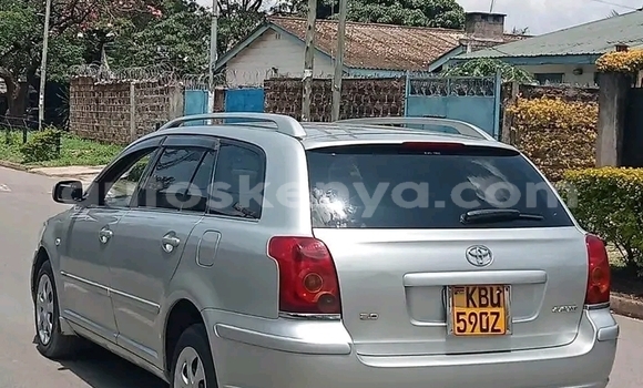 Oofamaa Toyota Avensis Silver Makiinaa iti Gatanga keessatti Nairobi keessatti Oofamaa Toyota Avensis Silver Makiinaa iti Gatanga keessatti Nairobi keessatti