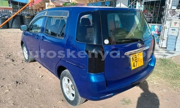 Oofamaa Toyota Raum Other Makiinaa iti Bute keessatti Northeast Kenya keessatti Oofamaa Toyota Raum Other Makiinaa iti Bute keessatti Northeast Kenya keessatti