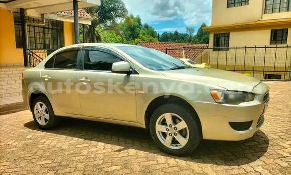 Oofamaa Mitsubishi Galant Other Makiinaa iti Bute keessatti Northeast Kenya keessatti Oofamaa Mitsubishi Galant Other Makiinaa iti Bute keessatti Northeast Kenya keessatti