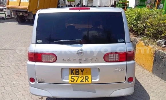 Oofamaa Nissan Hardbody Other Makiinaa iti Bute keessatti Northeast Kenya keessatti Oofamaa Nissan Hardbody Other Makiinaa iti Bute keessatti Northeast Kenya keessatti