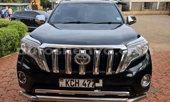 Oofamaa Toyota Land Cruiser Prado Black Makiinaa iti Changamwe keessatti Coast keessatti Oofamaa Toyota Land Cruiser Prado Black Makiinaa iti Changamwe keessatti Coast keessatti