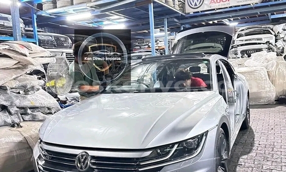 Oofamaa Volkswagen Arteon Other Makiinaa iti Bute keessatti Northeast Kenya keessatti Oofamaa Volkswagen Arteon Other Makiinaa iti Bute keessatti Northeast Kenya keessatti