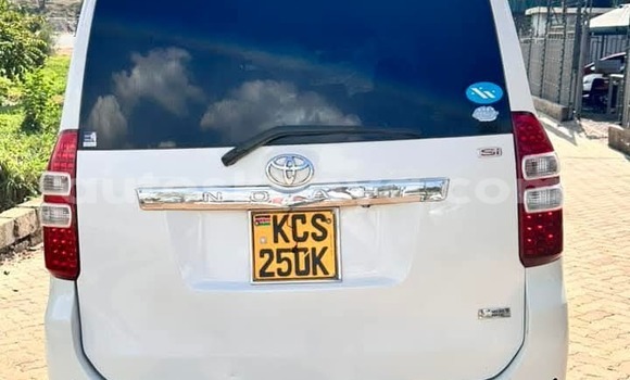 Buy Used Toyota Noah White Car in Nairobi in Nairobi Buy Used Toyota Noah White Car in Nairobi in Nairobi