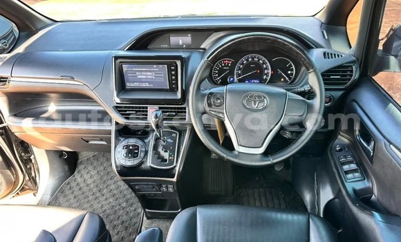 Nunua Ilio tumika Toyota Esquire Nyeusi Gari ndani ya Nairobi nchini Nairobi Nunua Ilio tumika Toyota Esquire Nyeusi Gari ndani ya Nairobi nchini Nairobi