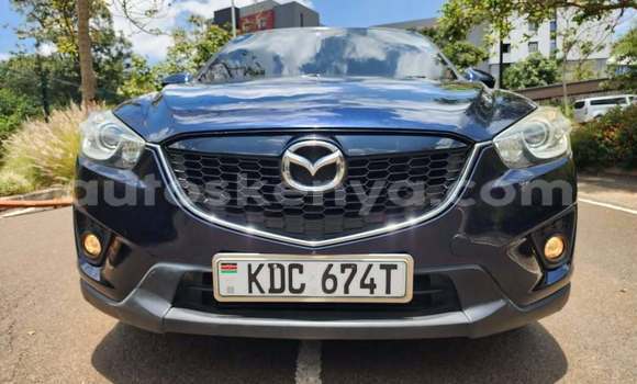 Oofamaa Mazda BT-50 Black Makiinaa iti Nairobi keessatti Nairobi keessatti