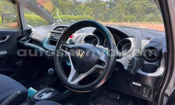 Nunua Ilio tumika Honda Fit Nyingine Gari ndani ya Nairobi nchini Nairobi Nunua Ilio tumika Honda Fit Nyingine Gari ndani ya Nairobi nchini Nairobi