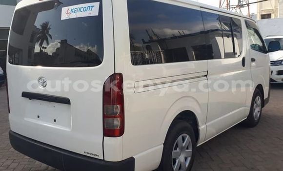 Nunua Ilio tumika Toyota Hiace Nyeupe Gari ndani ya Mombasa nchini Kenya ya Pwani Nunua Ilio tumika Toyota Hiace Nyeupe Gari ndani ya Mombasa nchini Kenya ya Pwani