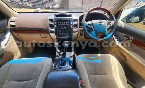 Nunua Ilio tumika Toyota Prado Nyeupe Gari ndani ya Kiambu nchini Nairobi Nunua Ilio tumika Toyota Prado Nyeupe Gari ndani ya Kiambu nchini Nairobi