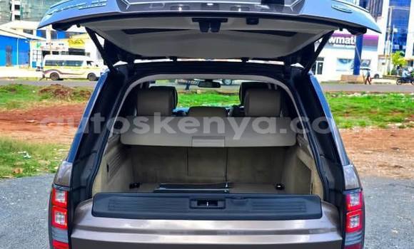 Nunua Ilio tumika Land Rover Range Rover Vogue Nyingine Gari ndani ya Nairobi nchini Nairobi Nunua Ilio tumika Land Rover Range Rover Vogue Nyingine Gari ndani ya Nairobi nchini Nairobi