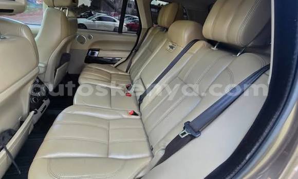 Nunua Ilio tumika Land Rover Range Rover Vogue Nyingine Gari ndani ya Nairobi nchini Nairobi Nunua Ilio tumika Land Rover Range Rover Vogue Nyingine Gari ndani ya Nairobi nchini Nairobi
